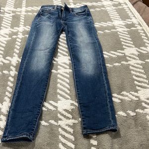 Like New AEO Super Stretch Hi-Rise Jegging Crop size 0.